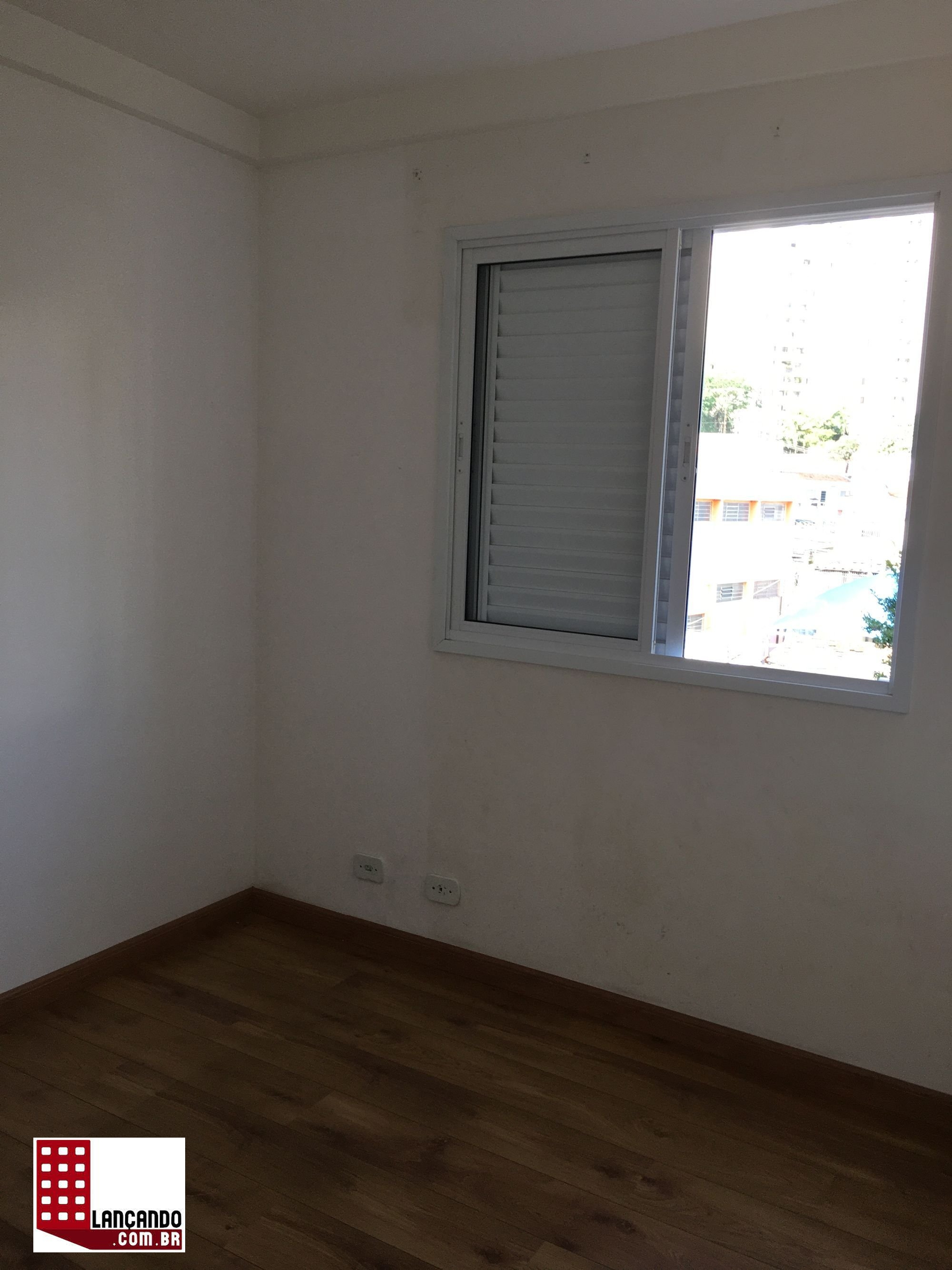 Apartamento à venda com 2 quartos, 62m² - Foto 10