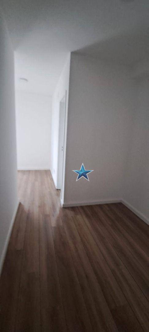 Apartamento para alugar com 4 quartos, 109m² - Foto 14