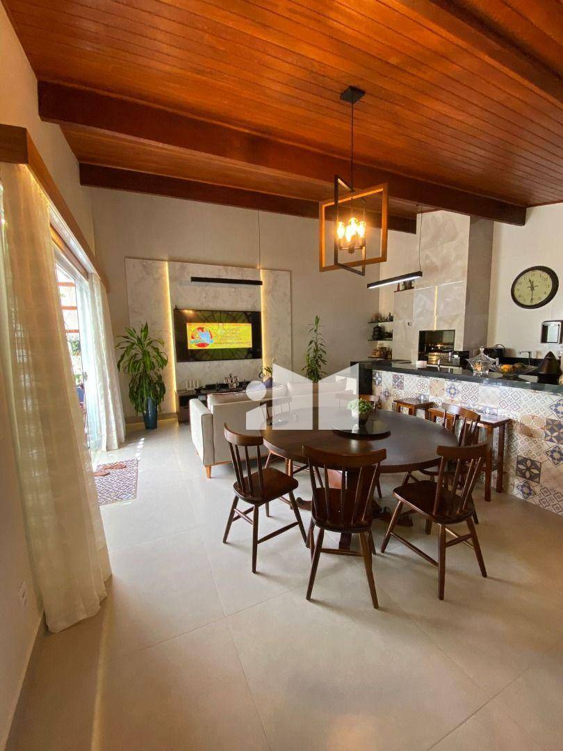 Casa, 3 quartos, 275 m² - Foto 4