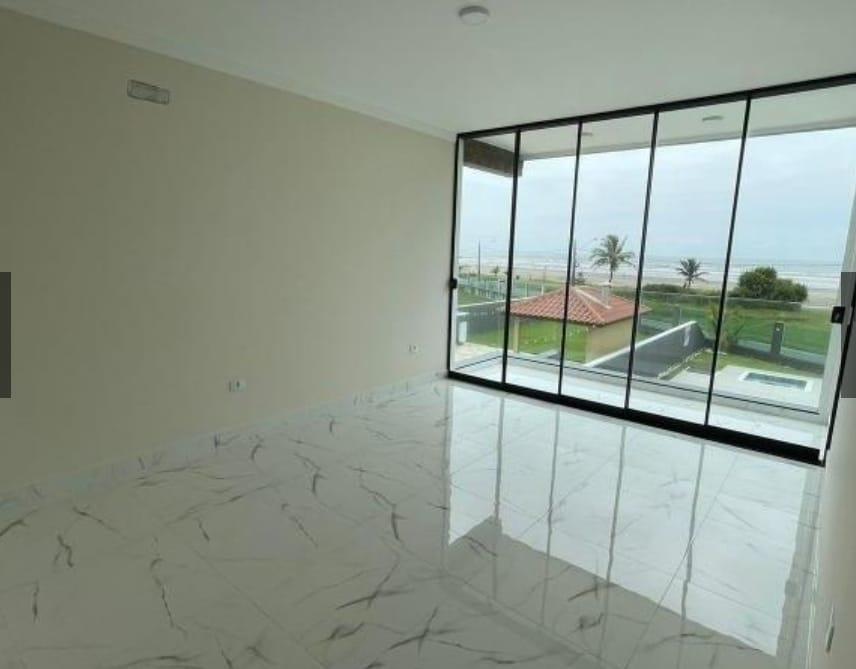 Casa à venda com 4 quartos, 650m² - Foto 22