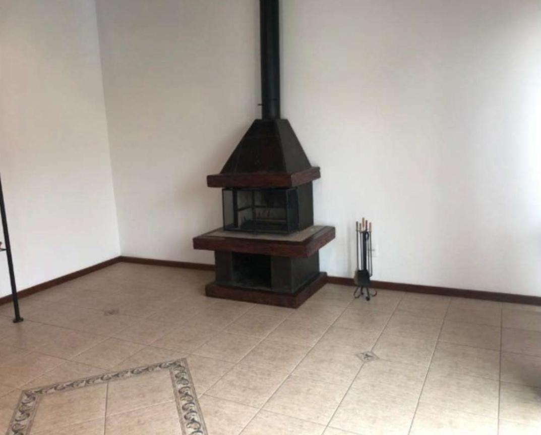 Casa para alugar com 4 quartos, 460m² - Foto 10