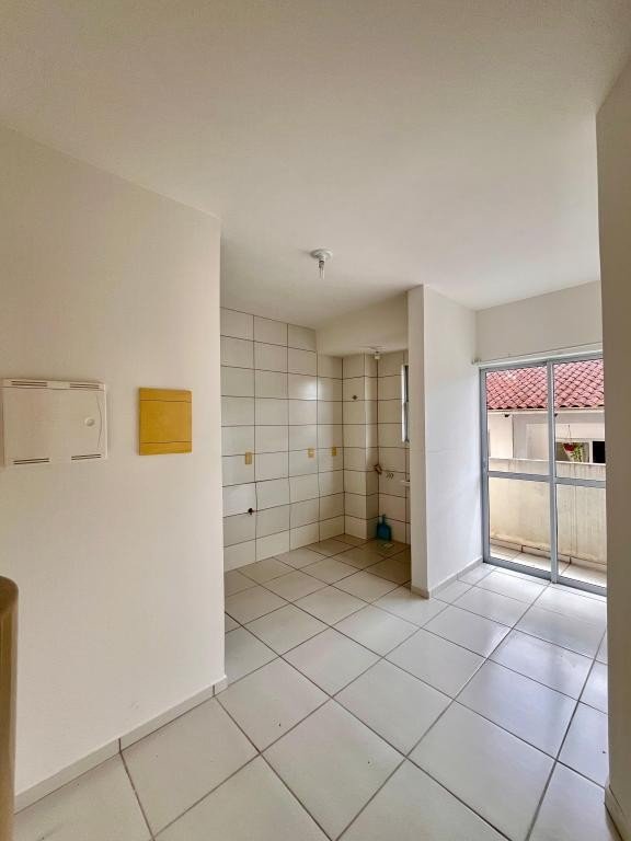 Apartamento à venda com 1 quarto, 42m² - Foto 4