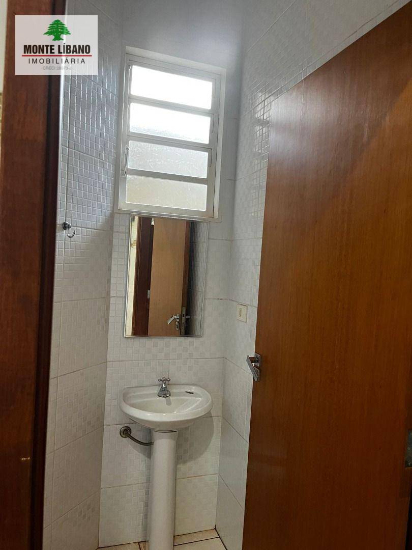 Casa à venda com 3 quartos, 300m² - Foto 35