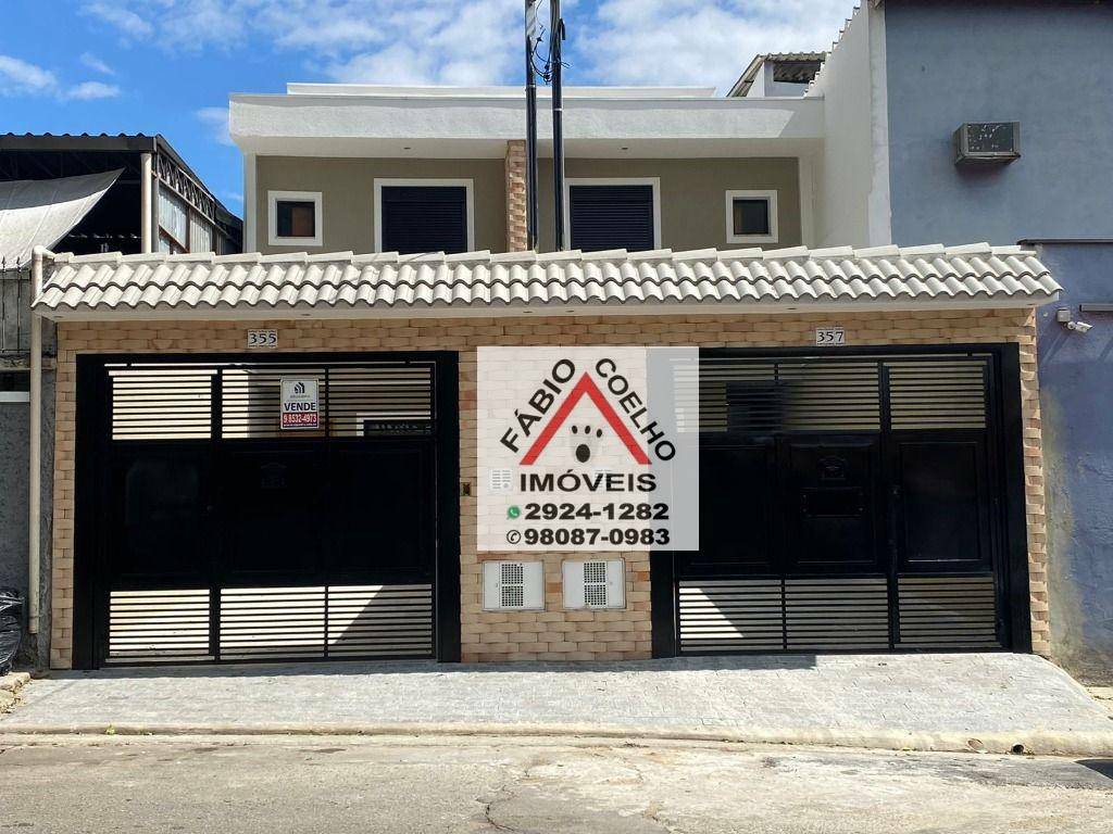 Sobrado à venda com 3 quartos, 120m² - Foto 1