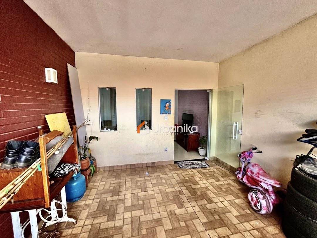 Casa, 5 quartos, 160 m² - Foto 3