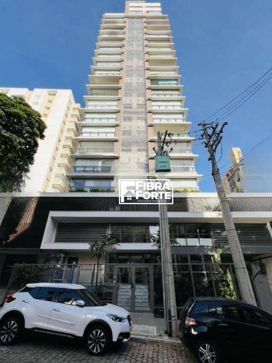 Apartamento para alugar com 3 quartos, 111m² - Foto 34