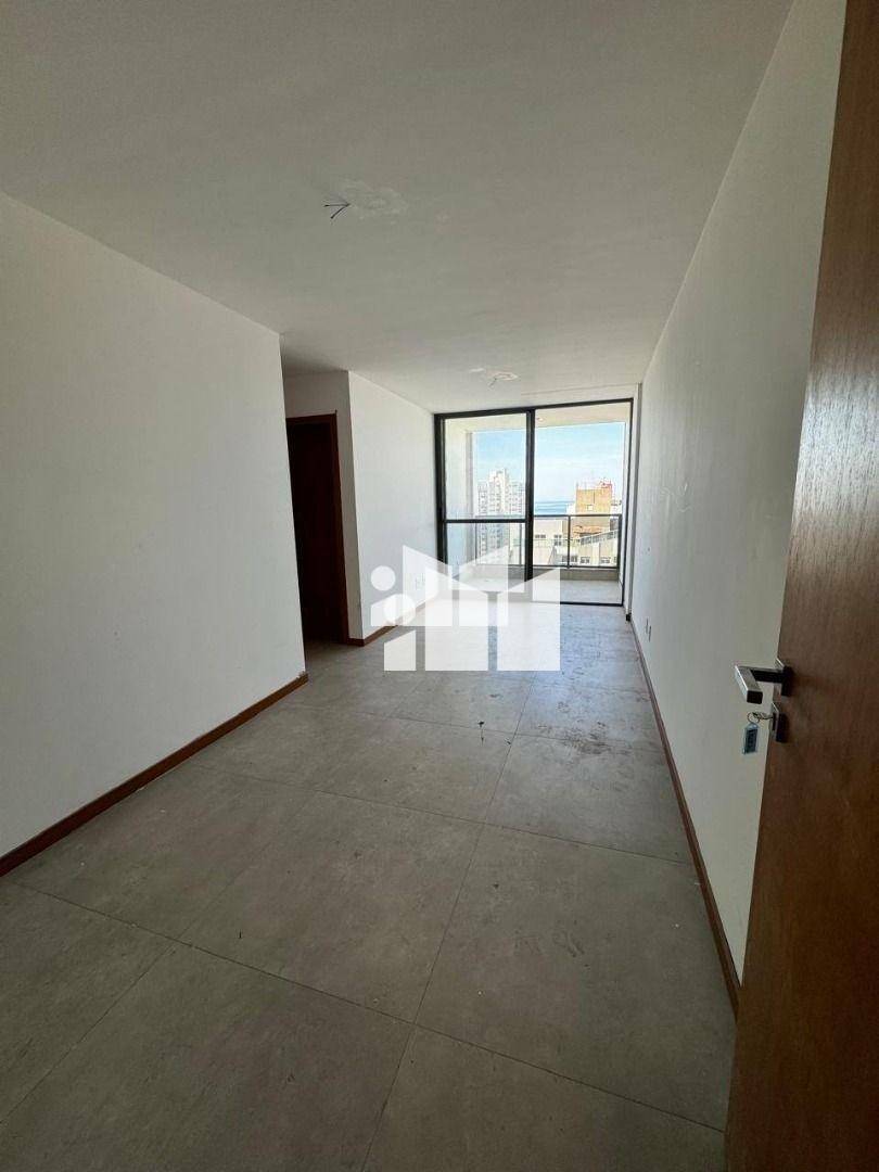 Apartamento à venda com 2 quartos, 62m² - Foto 5