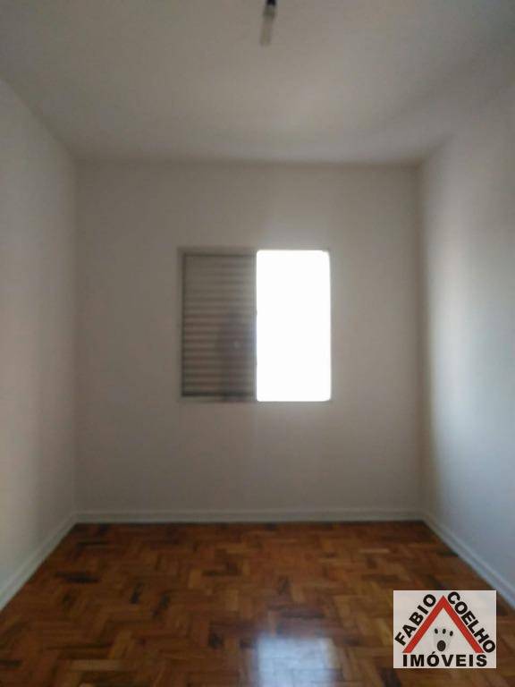 Apartamento à venda com 3 quartos, 65m² - Foto 2