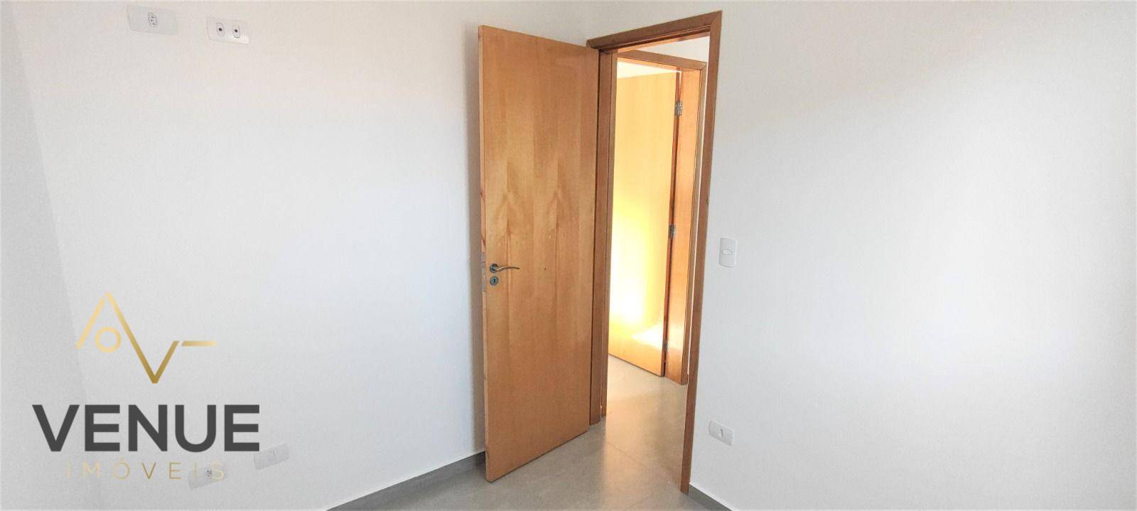 Apartamento à venda com 2 quartos, 42m² - Foto 9