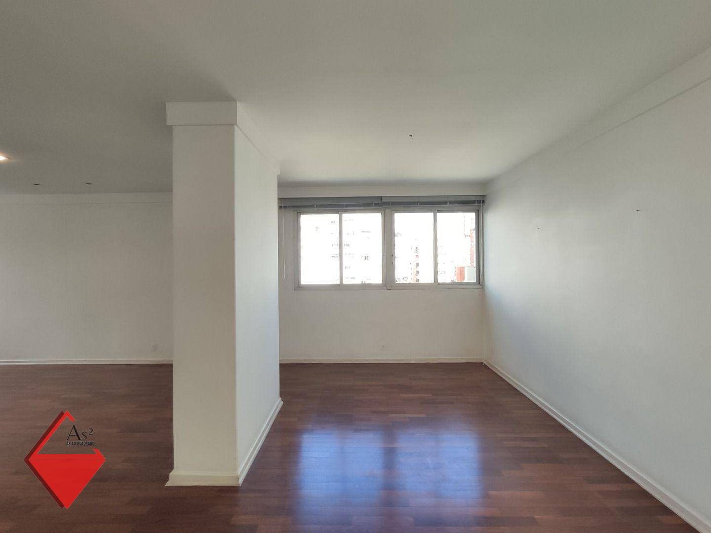 Apartamento à venda com 3 quartos, 222m² - Foto 4