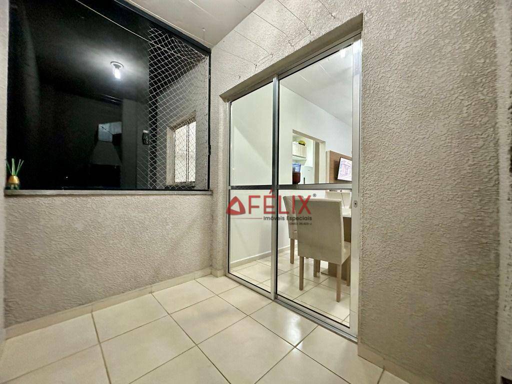 Apartamento à venda com 2 quartos, 55m² - Foto 11