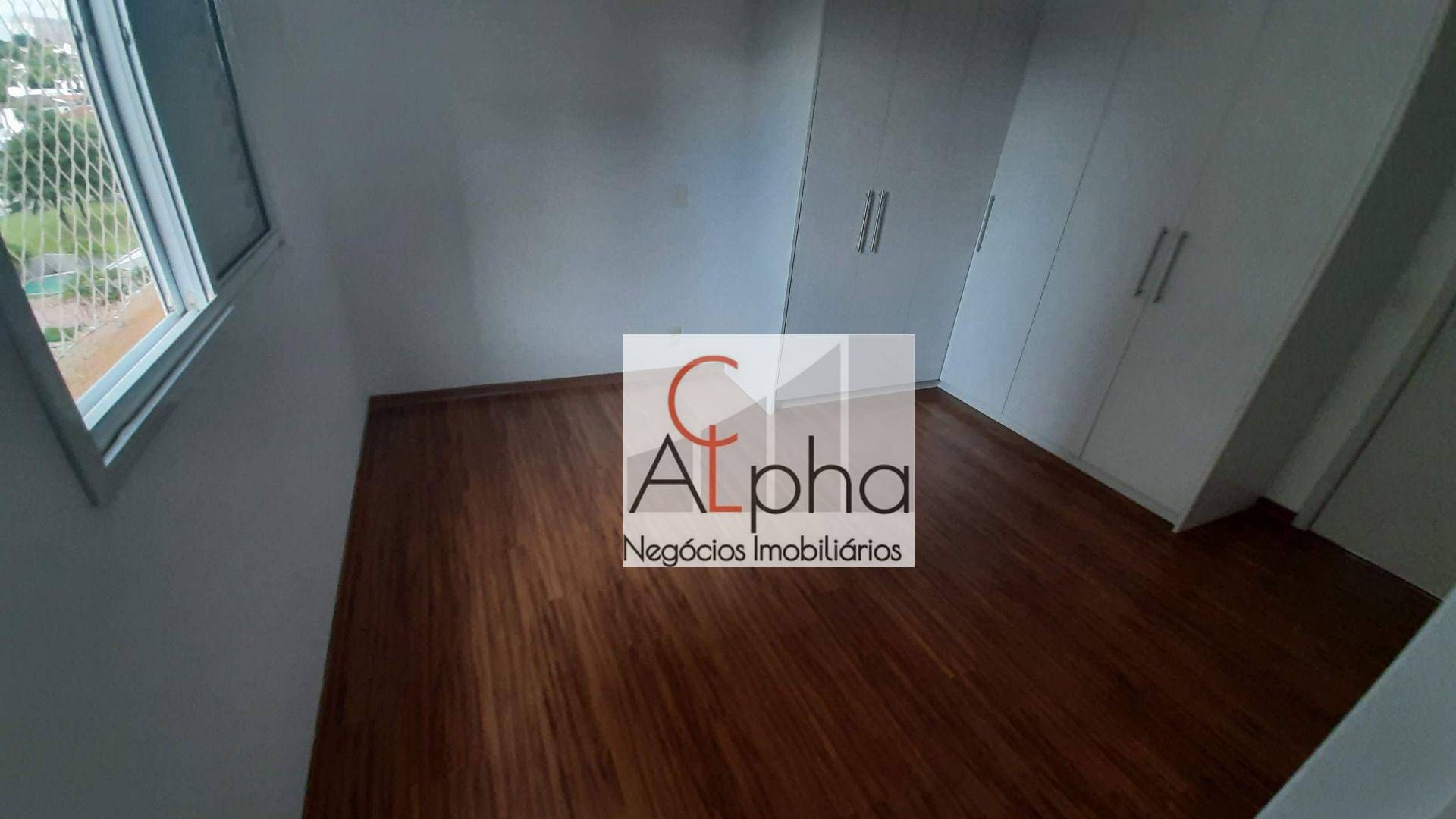 Apartamento para alugar com 2 quartos, 64m² - Foto 17