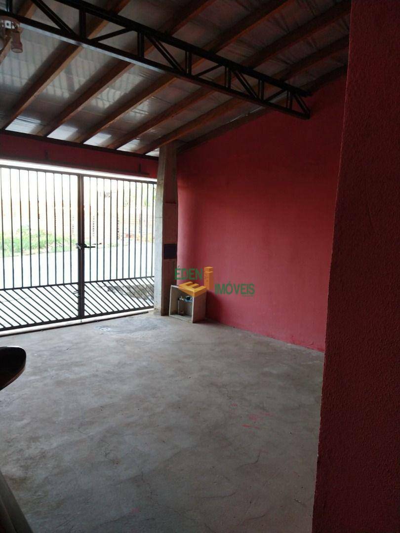 Casa à venda com 2 quartos, 118m² - Foto 4