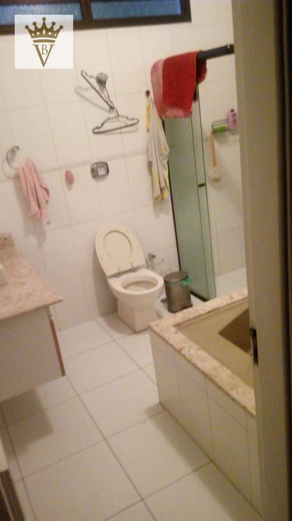 Casa de Condomínio à venda com 4 quartos, 300m² - Foto 12