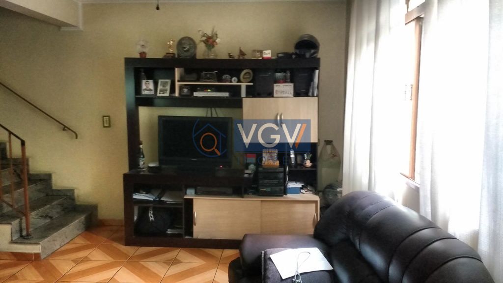 Casa à venda com 3 quartos, 147m² - Foto 4