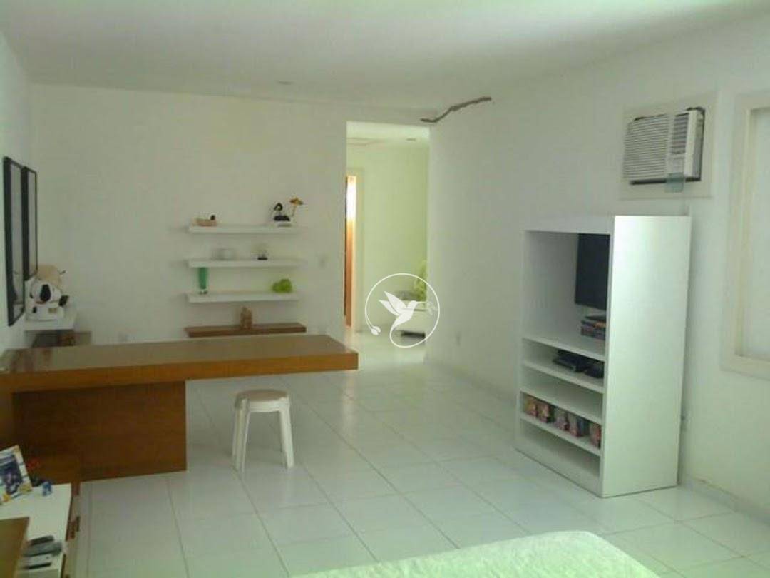 Casa à venda com 3 quartos, 280m² - Foto 31