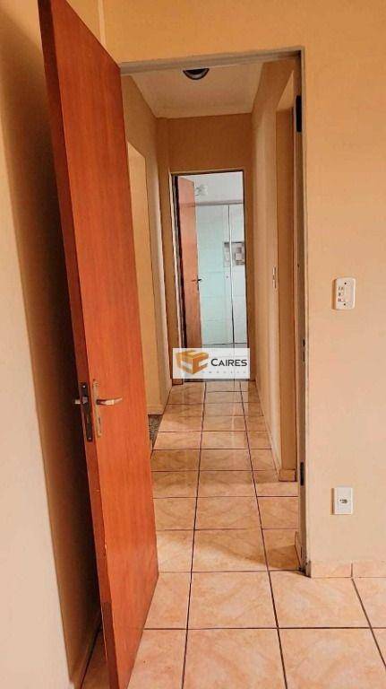 Apartamento à venda com 2 quartos, 75m² - Foto 9