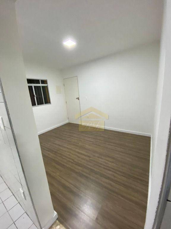 Apartamento à venda com 2 quartos, 56m² - Foto 1