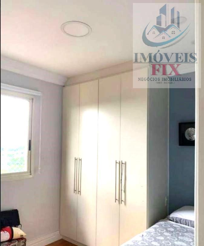 Apartamento à venda com 3 quartos, 107m² - Foto 11