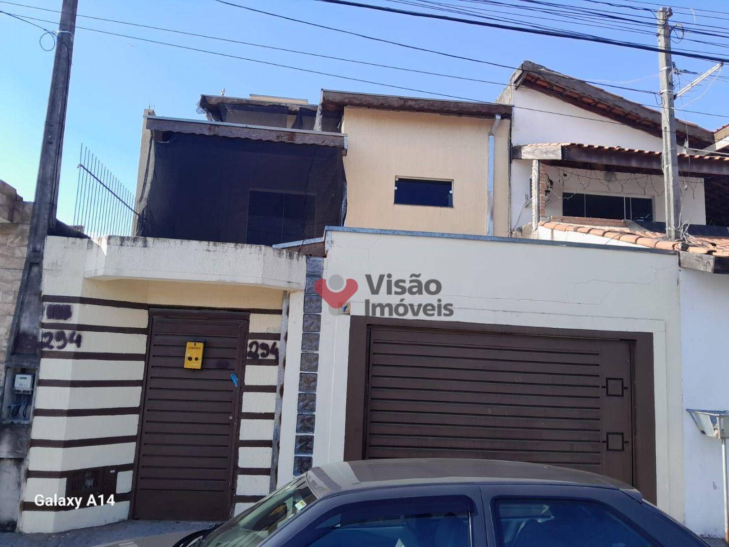 Sobrado à venda com 3 quartos, 100m² - Foto 1