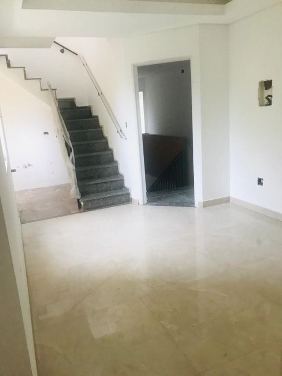 Cobertura à venda com 2 quartos, 107m² - Foto 4