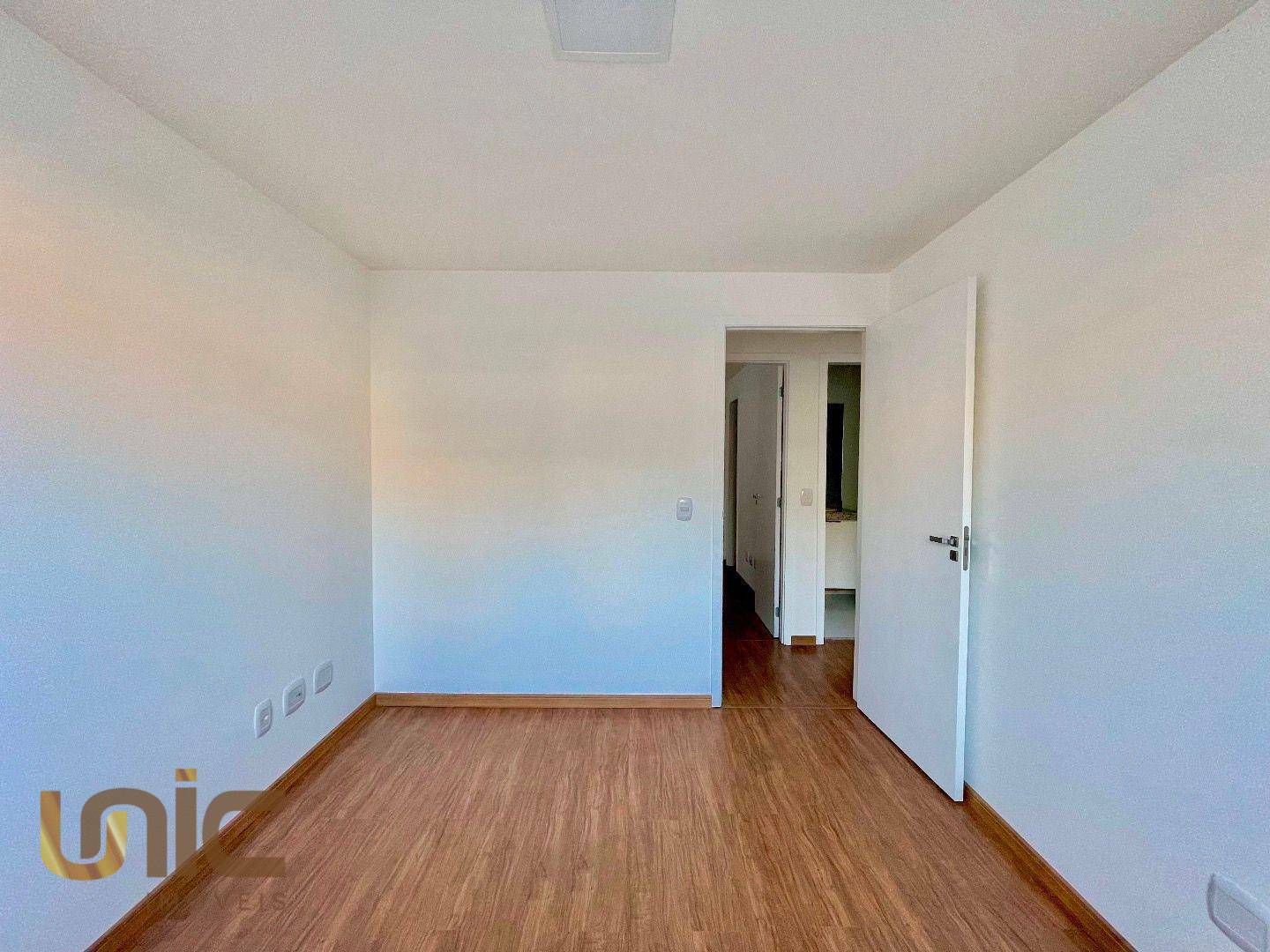 Apartamento à venda com 3 quartos, 130m² - Foto 8