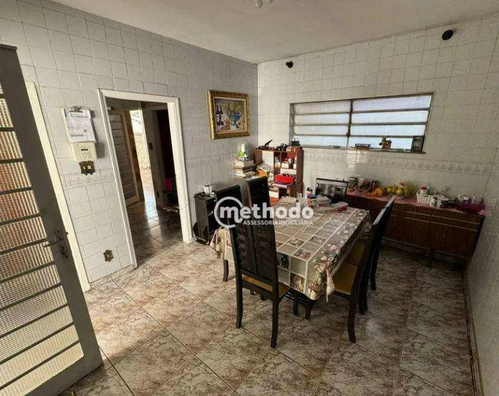 Casa à venda com 3 quartos, 250m² - Foto 6