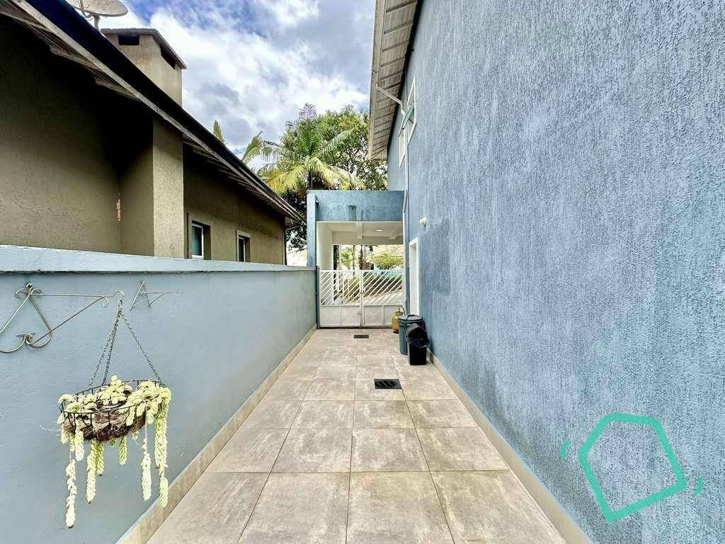 Casa de Condomínio à venda com 3 quartos, 224m² - Foto 12