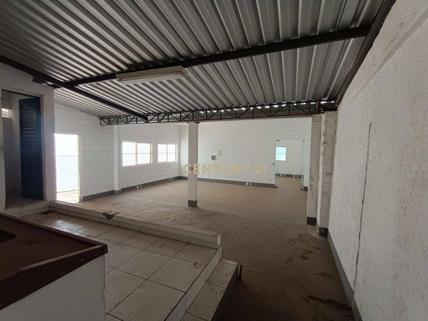 Casa para alugar, 2185m² - Foto 31