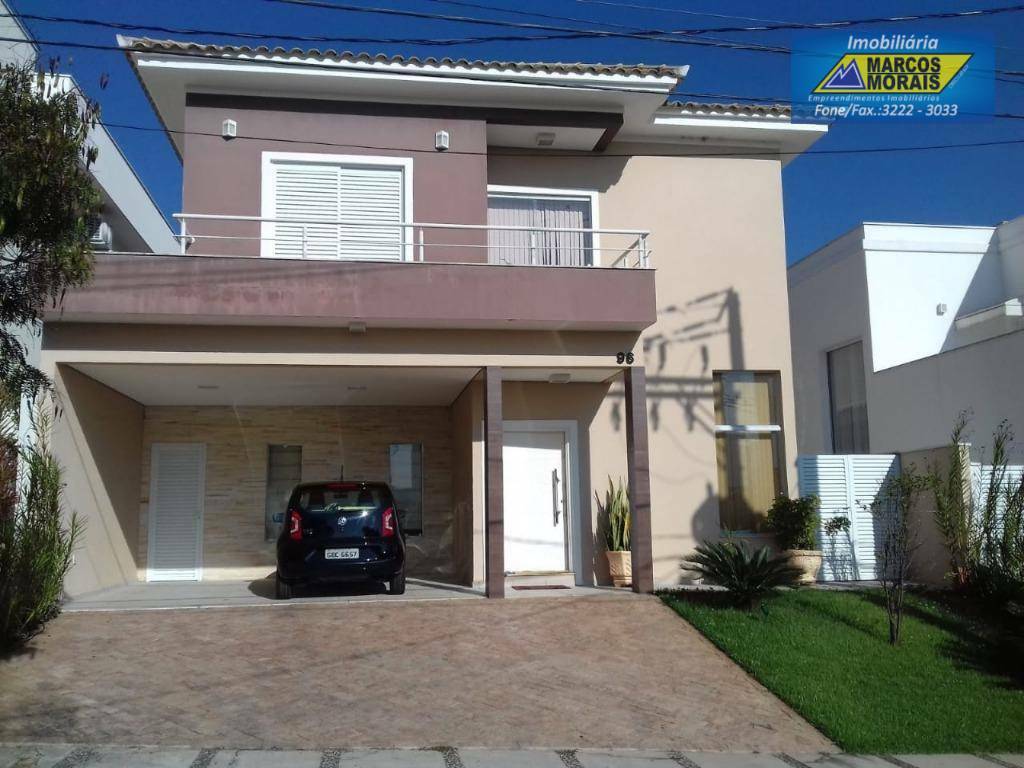 Casa de Condomínio à venda com 3 quartos, 250m² - Foto 1