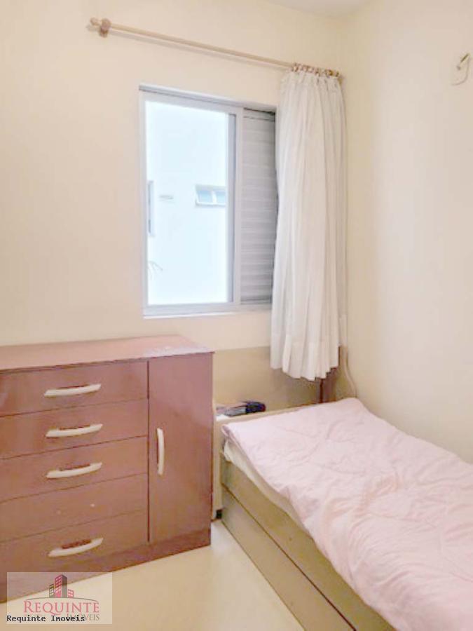 Apartamento à venda com 2 quartos, 51m² - Foto 15