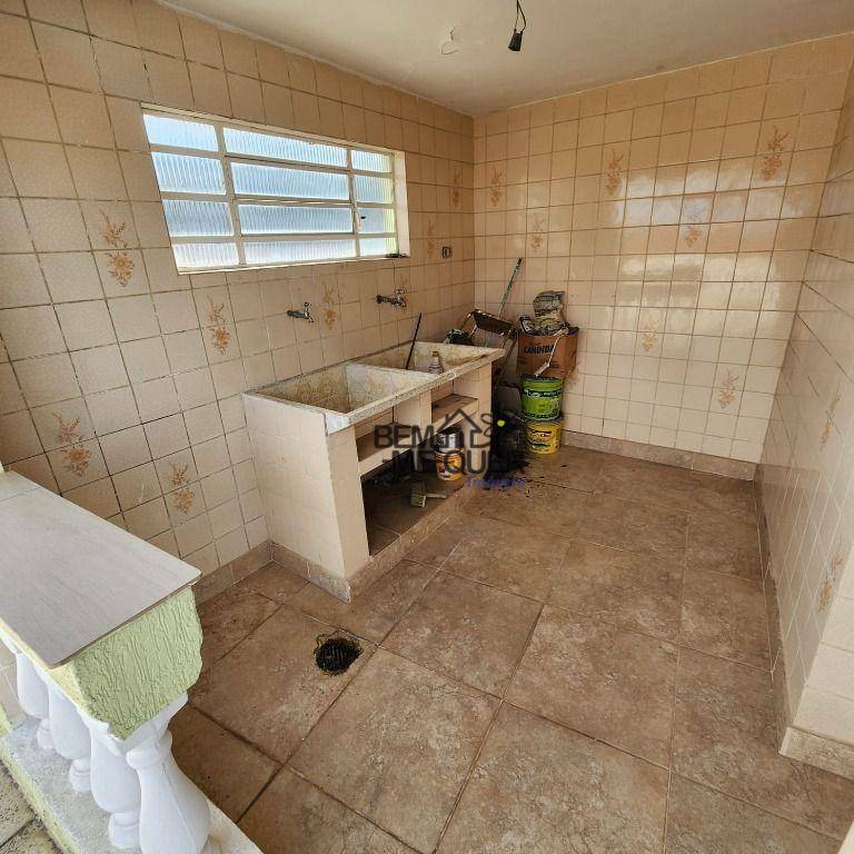 Sobrado à venda com 3 quartos, 196m² - Foto 36