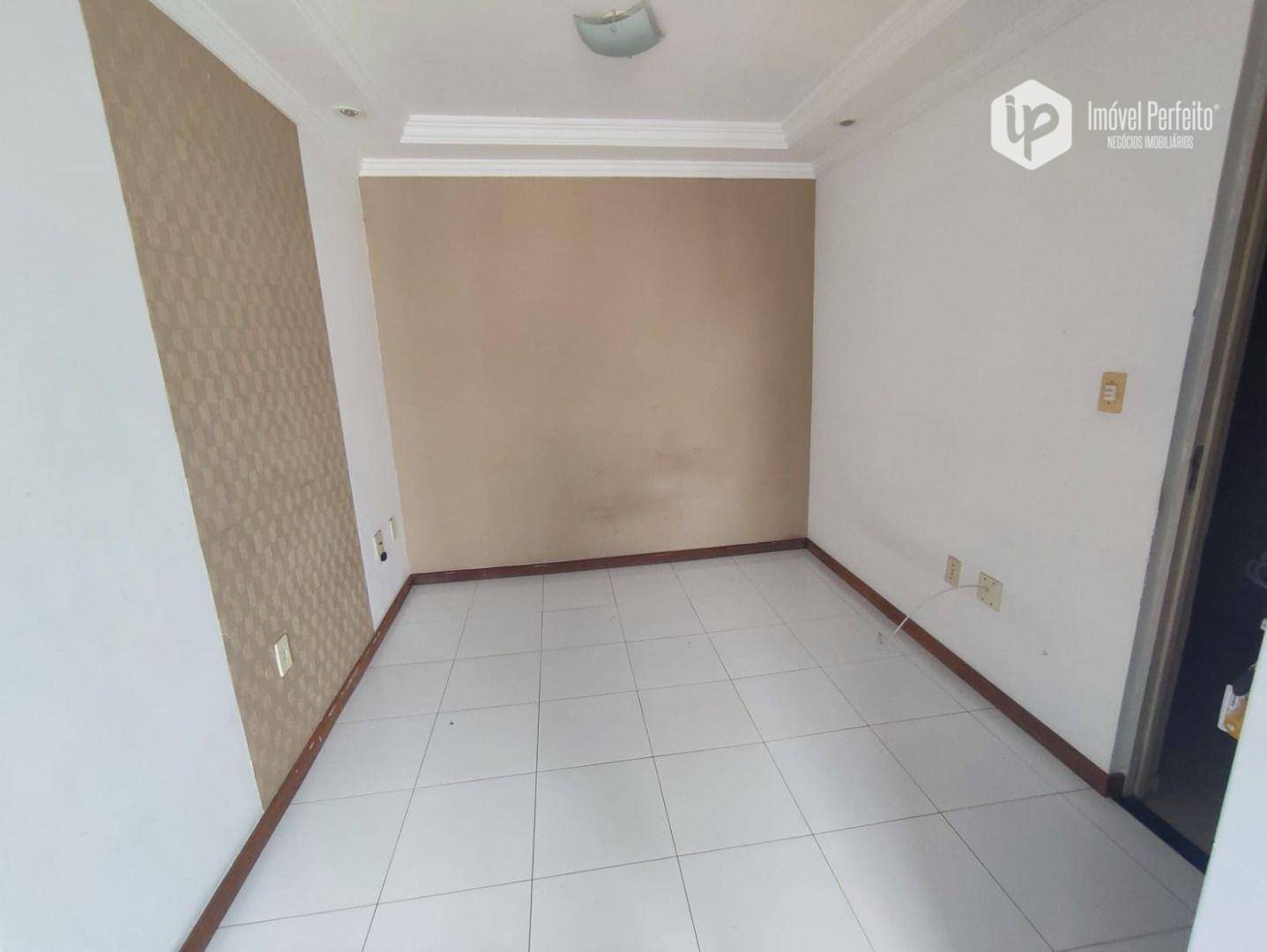 Apartamento à venda com 2 quartos, 49m² - Foto 2