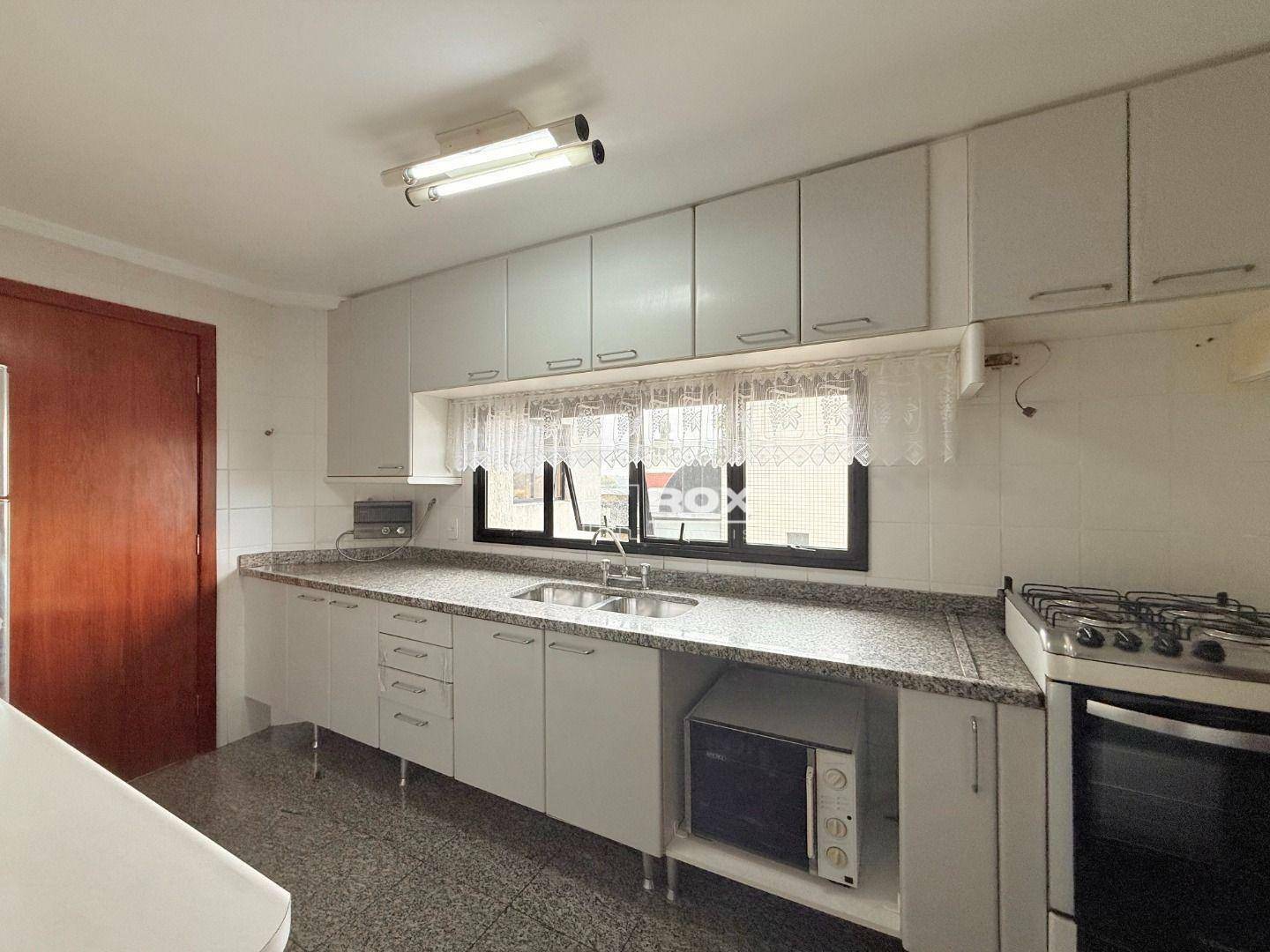 Cobertura à venda com 3 quartos, 292m² - Foto 8