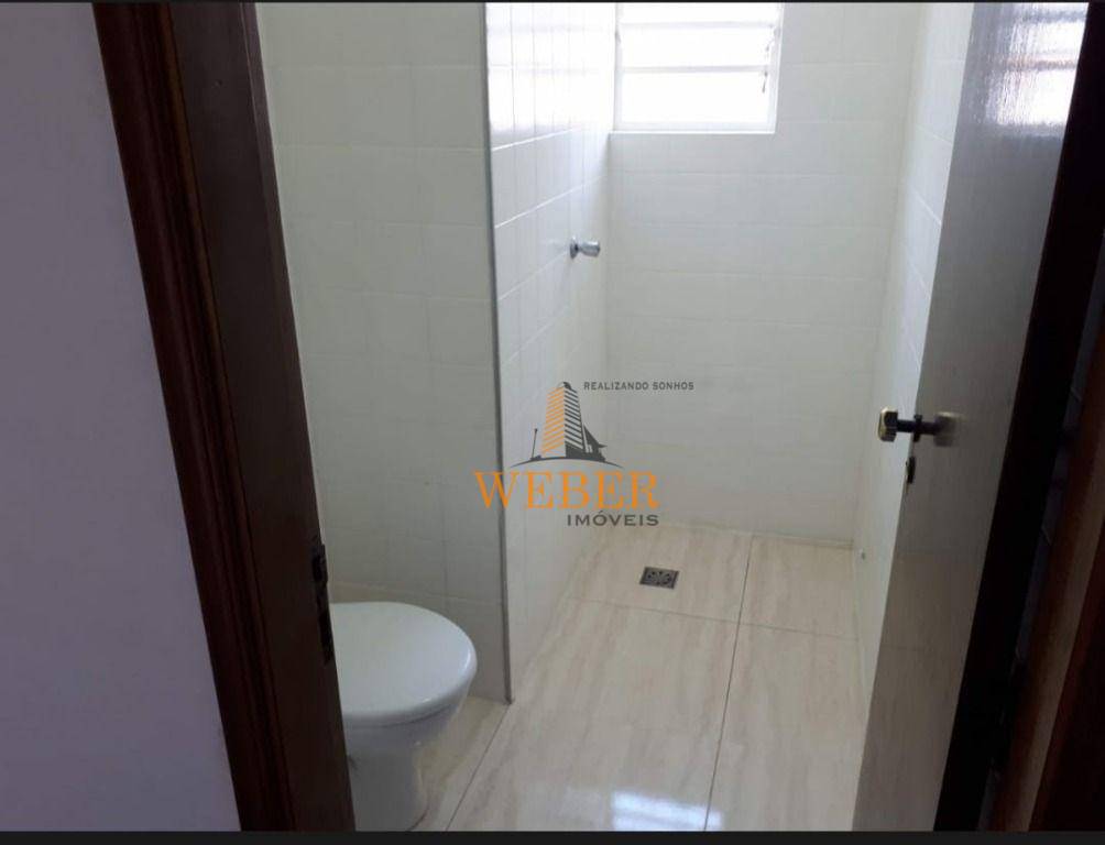 Sobrado à venda e aluguel com 3 quartos, 168m² - Foto 3