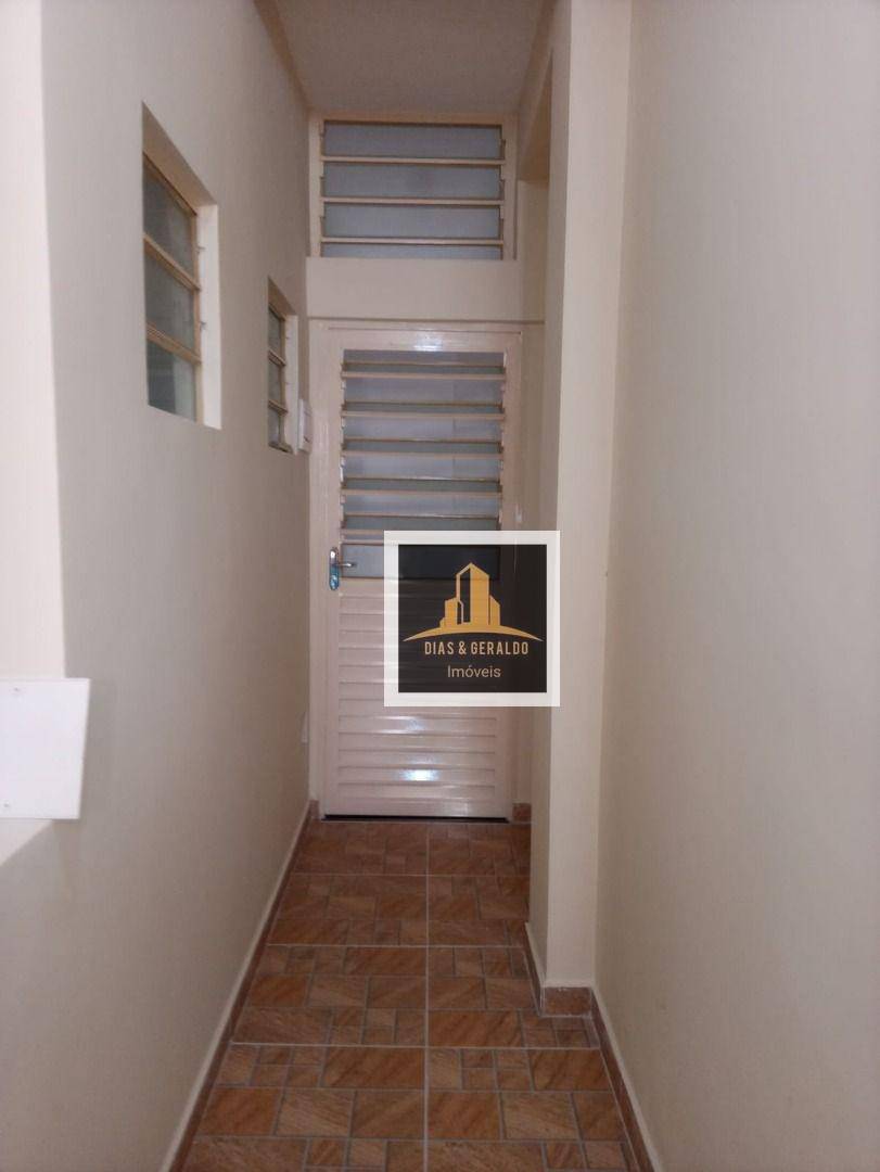 Kitnet e Studio para alugar com 1 quarto, 35m² - Foto 6