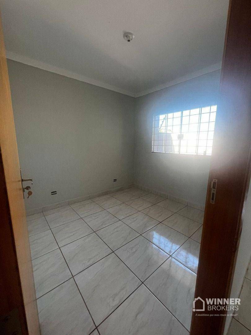 Casa à venda com 3 quartos, 62m² - Foto 5