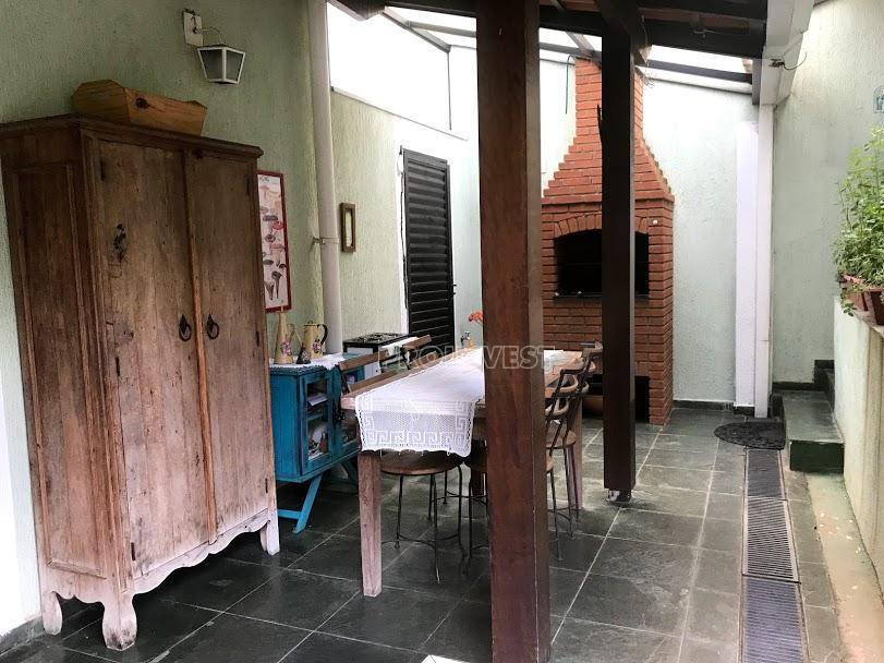 Casa à venda com 3 quartos, 340m² - Foto 7