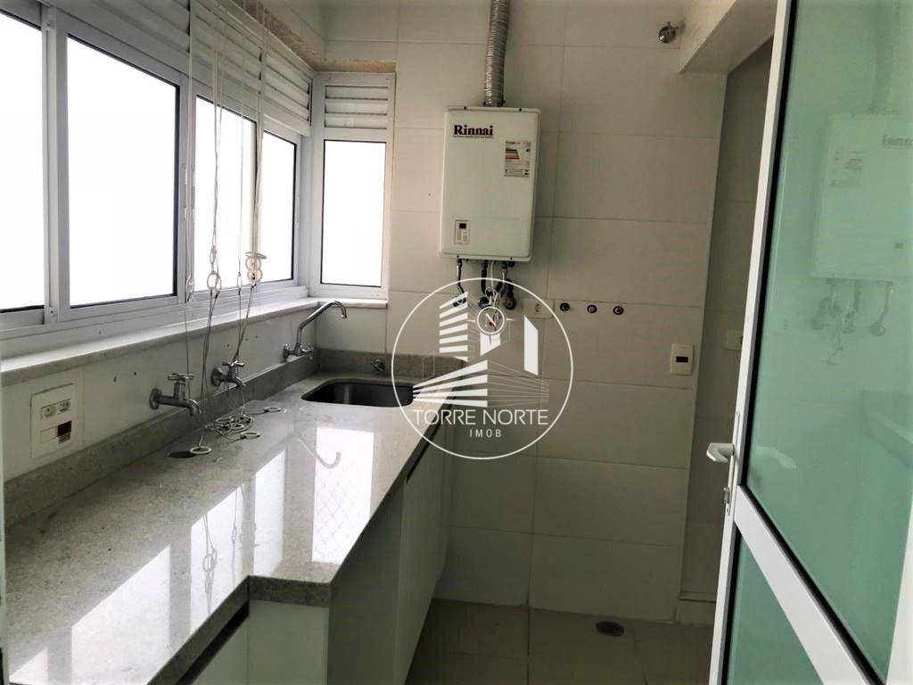 Apartamento à venda com 3 quartos, 127m² - Foto 10