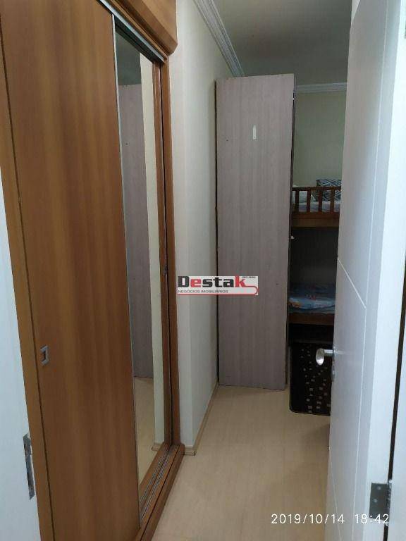 Apartamento à venda com 3 quartos, 153m² - Foto 20