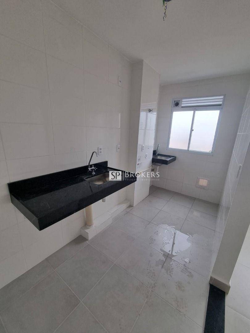 Apartamento à venda com 2 quartos, 42m² - Foto 6