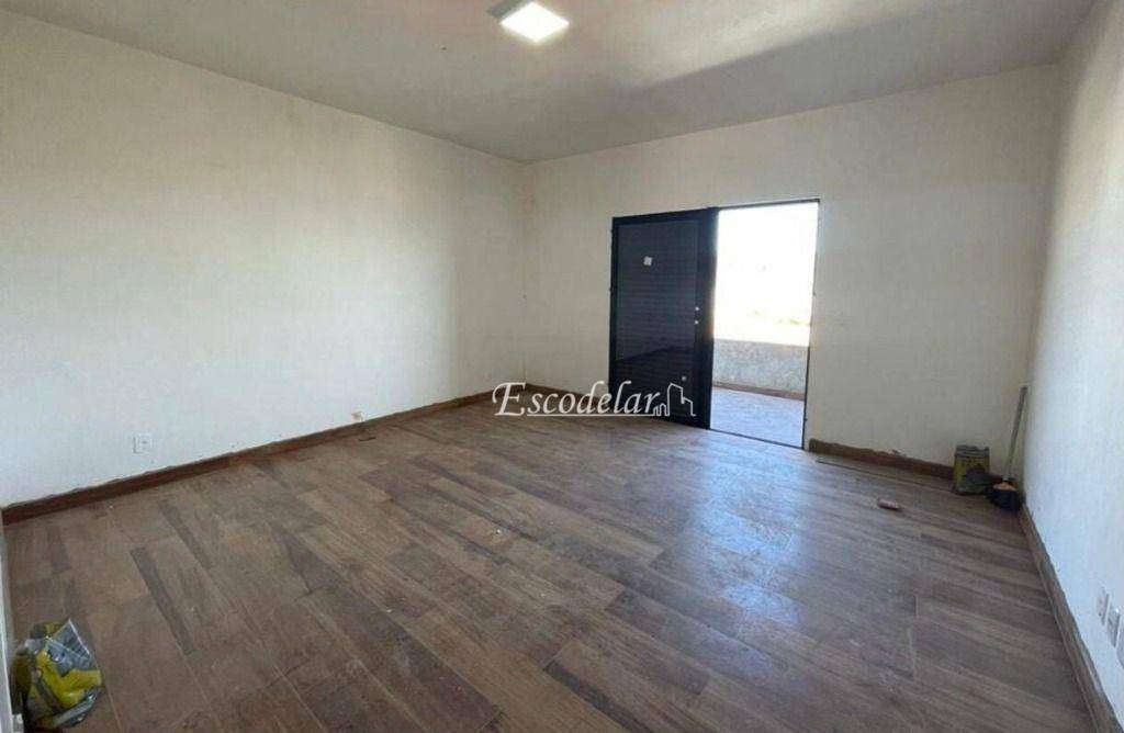 Casa à venda com 4 quartos, 220m² - Foto 8