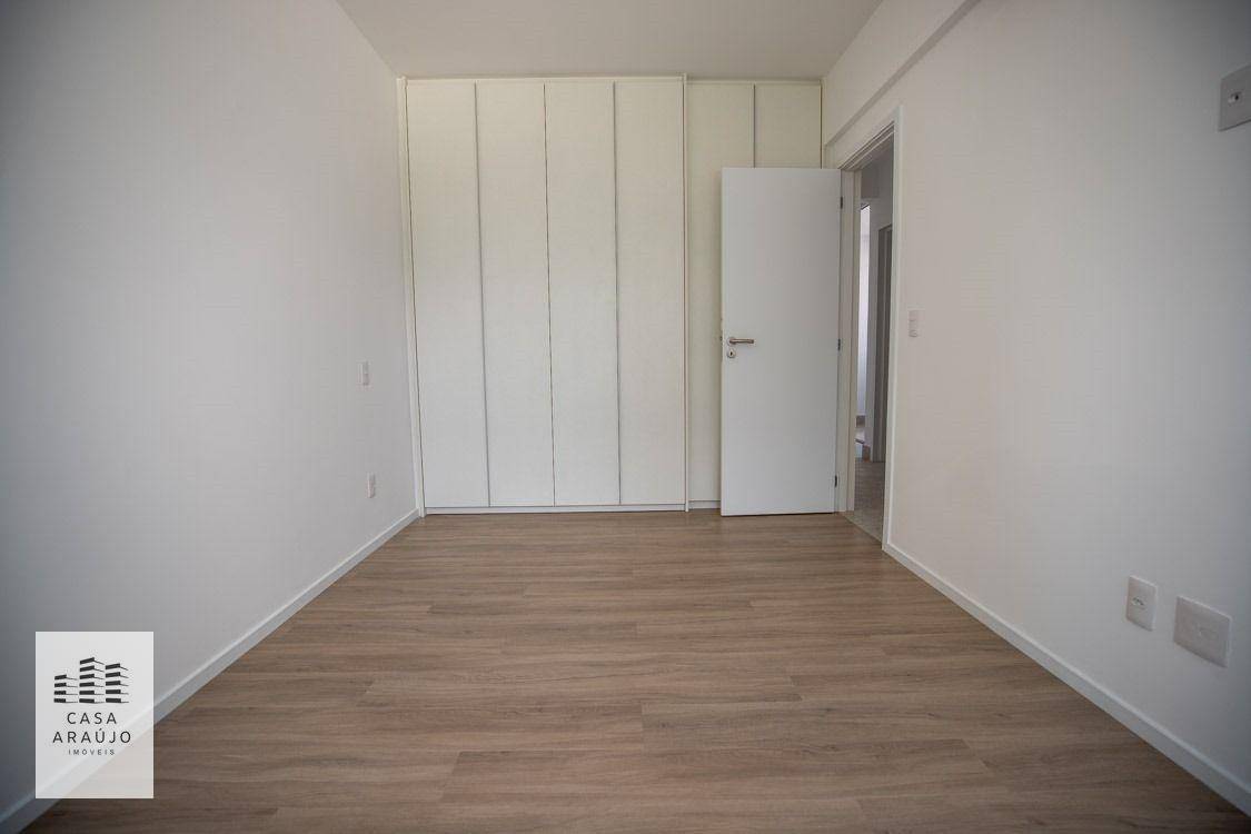 Apartamento à venda com 2 quartos, 67m² - Foto 5