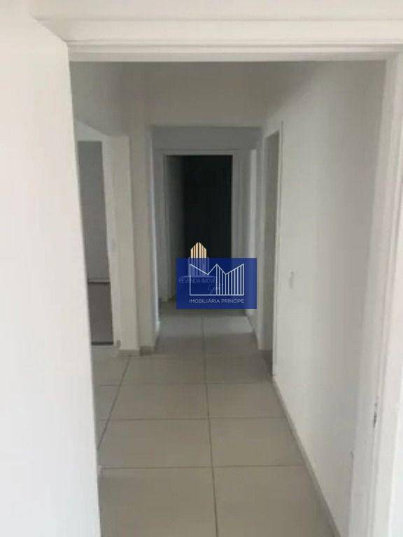 Apartamento à venda com 3 quartos, 135m² - Foto 5