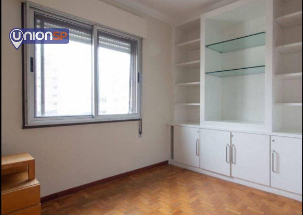 Apartamento à venda com 3 quartos, 180m² - Foto 7