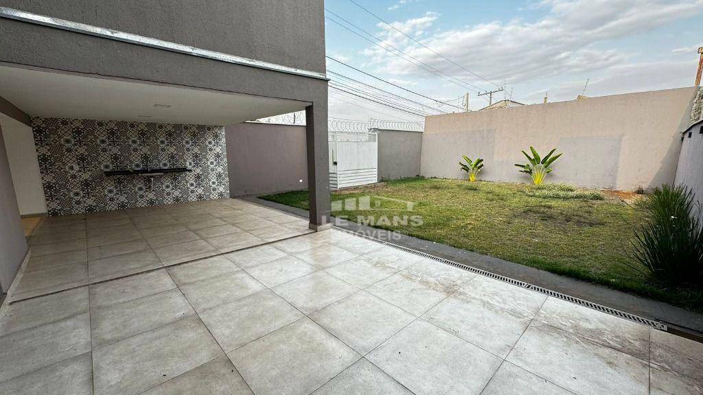 Casa à venda com 3 quartos, 180m² - Foto 23