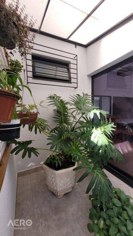 Casa de Condomínio à venda com 3 quartos, 226m² - Foto 33