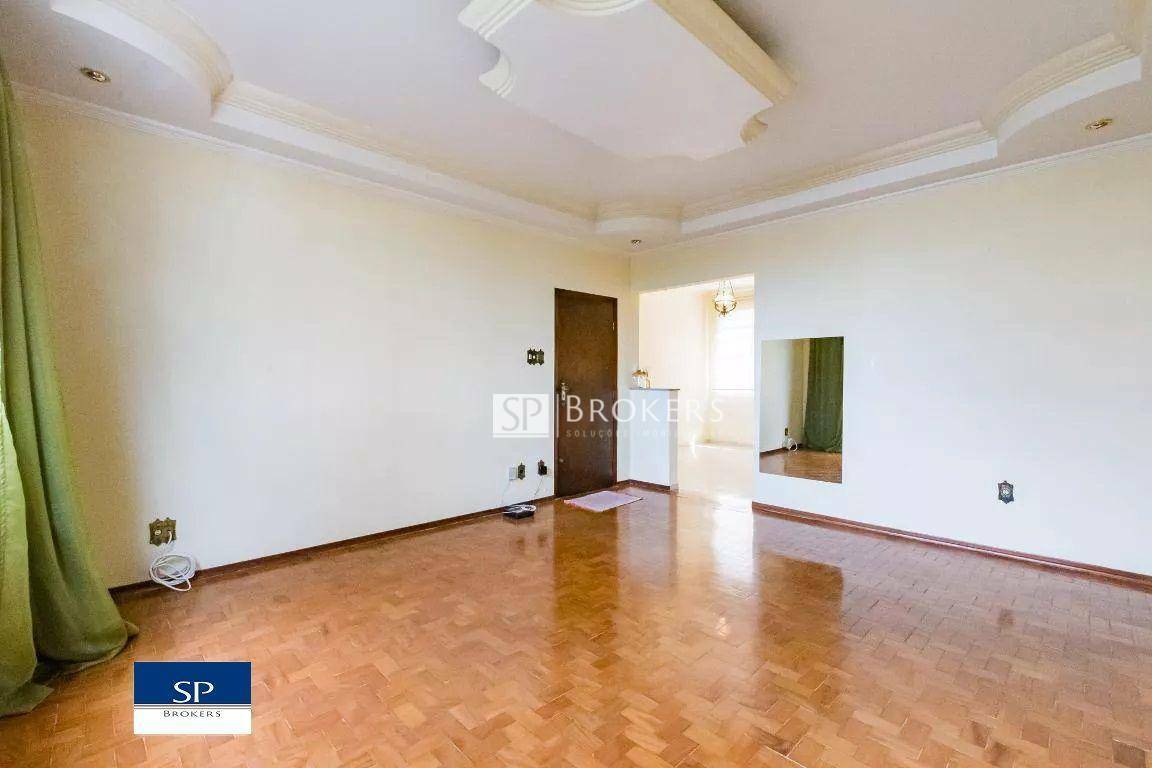 Apartamento à venda com 3 quartos, 101m² - Foto 2