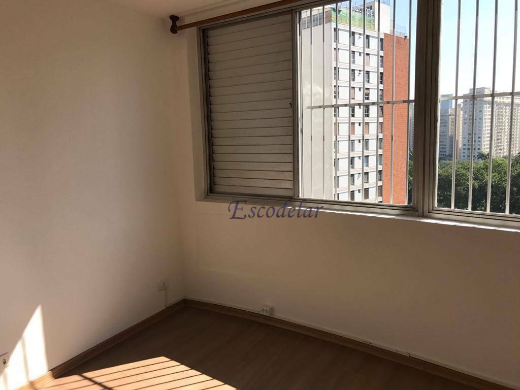 Apartamento à venda com 3 quartos, 180m² - Foto 30