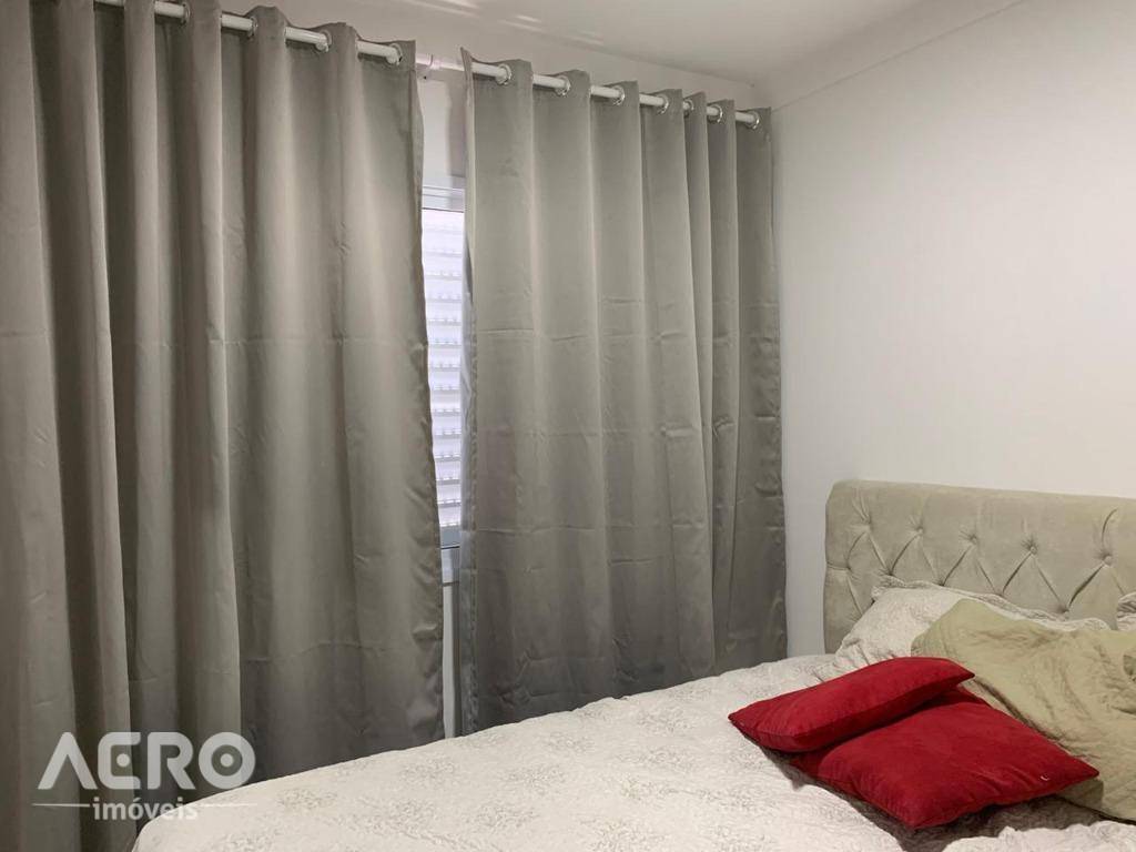 Apartamento à venda com 2 quartos, 61m² - Foto 10